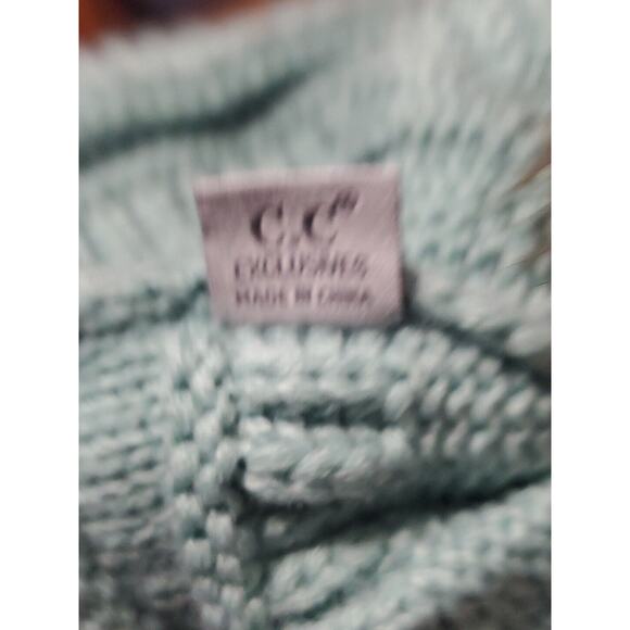 C. C Sek(Handmade)Mixed Lot Of 2 Knit Winter Pom Pom Bow Knit Hats Ponytail Hole - Picture 10 of 16